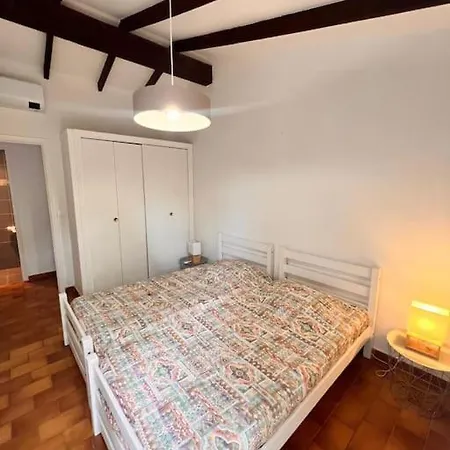 Holiday home Mesange600m A Pied De Santagiulia Jacuzzi *